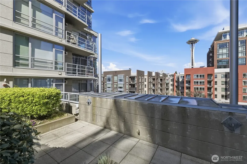 2929 1st Avenue Seattle WA 98121