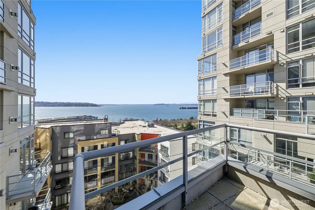 2929 1st Avenue Seattle WA 98121