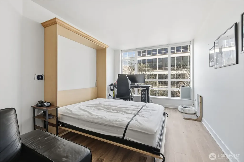 2929 1st Avenue Seattle WA 98121