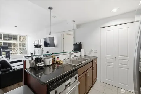 2929 1st Avenue Seattle WA 98121