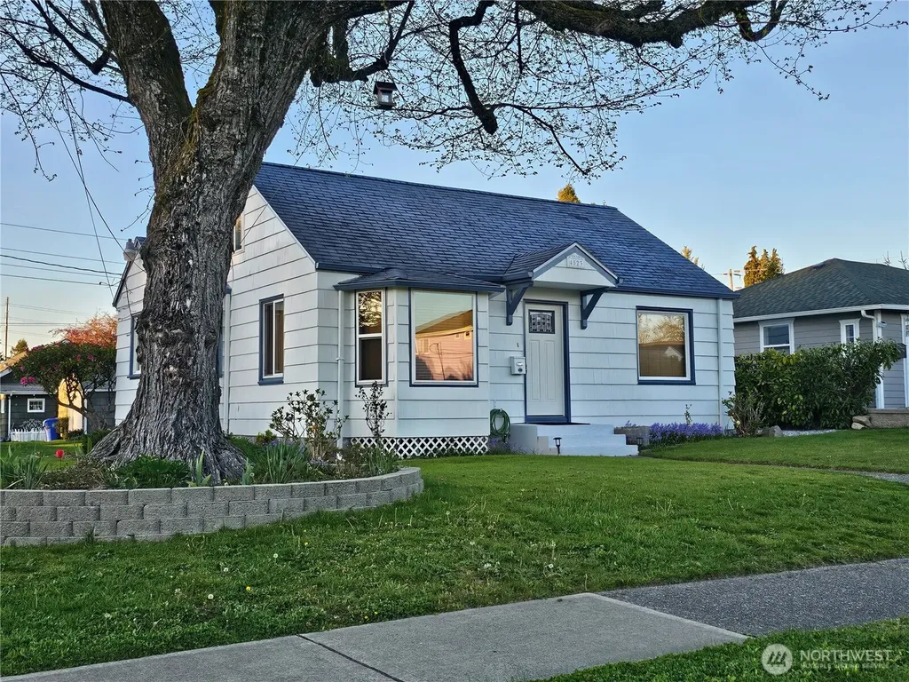 4523 N 16th Street Tacoma WA 98406