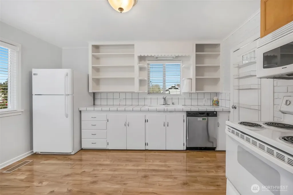4523 N 16th Street Tacoma WA 98406