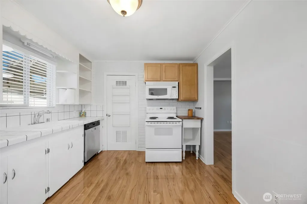 4523 N 16th Street Tacoma WA 98406