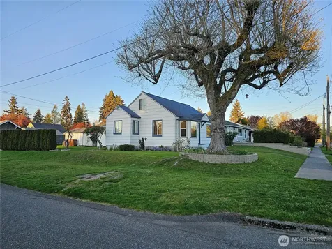 4523 N 16th Street Tacoma WA 98406