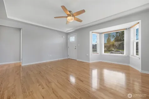 4523 N 16th Street Tacoma WA 98406
