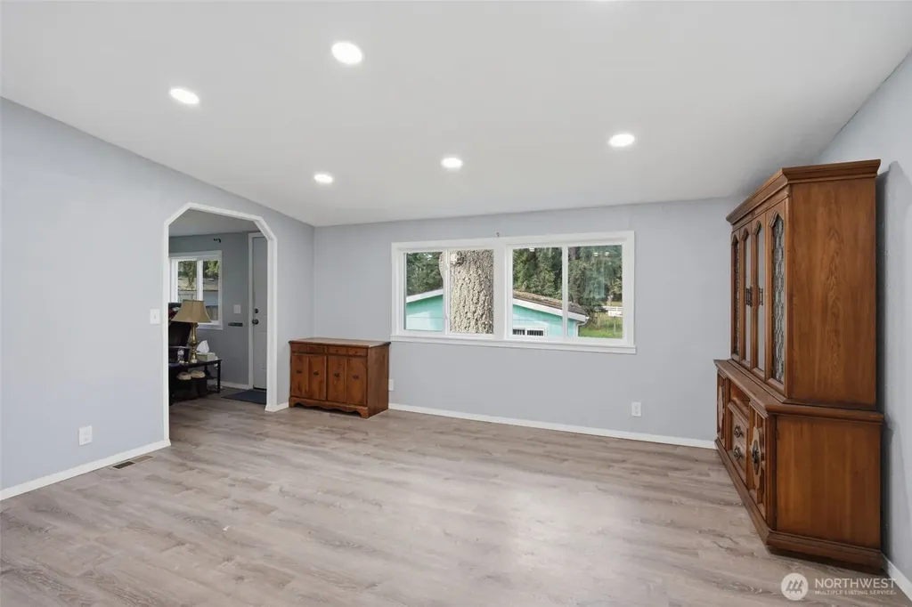 28602 75th Ave S Roy WA 98580