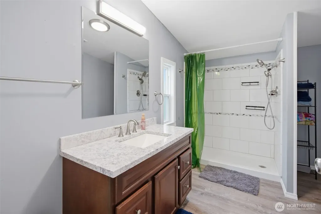28602 75th Ave S Roy WA 98580