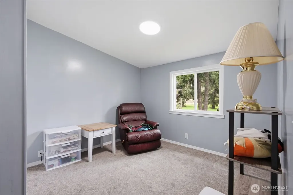 28602 75th Ave S Roy WA 98580