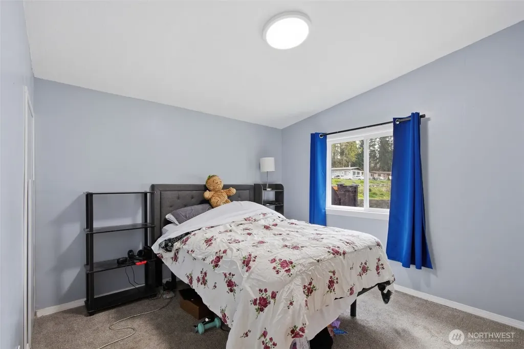 28602 75th Ave S Roy WA 98580