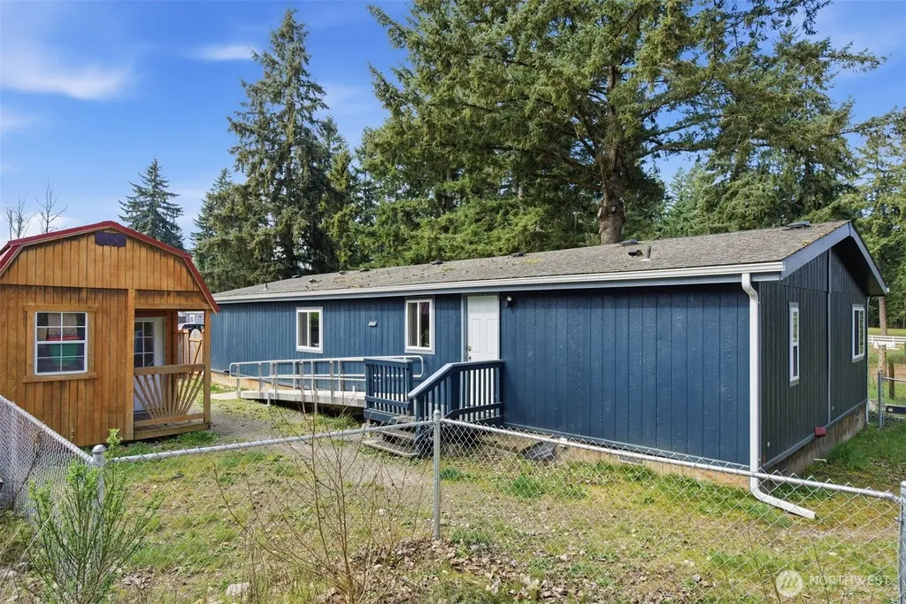 28602 75th Ave S Roy WA 98580