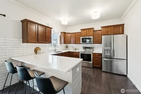 15832 92nd Avenue Ct E Puyallup WA 98375