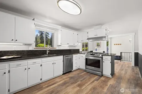 1163 Fordham Court Fircrest WA 98466