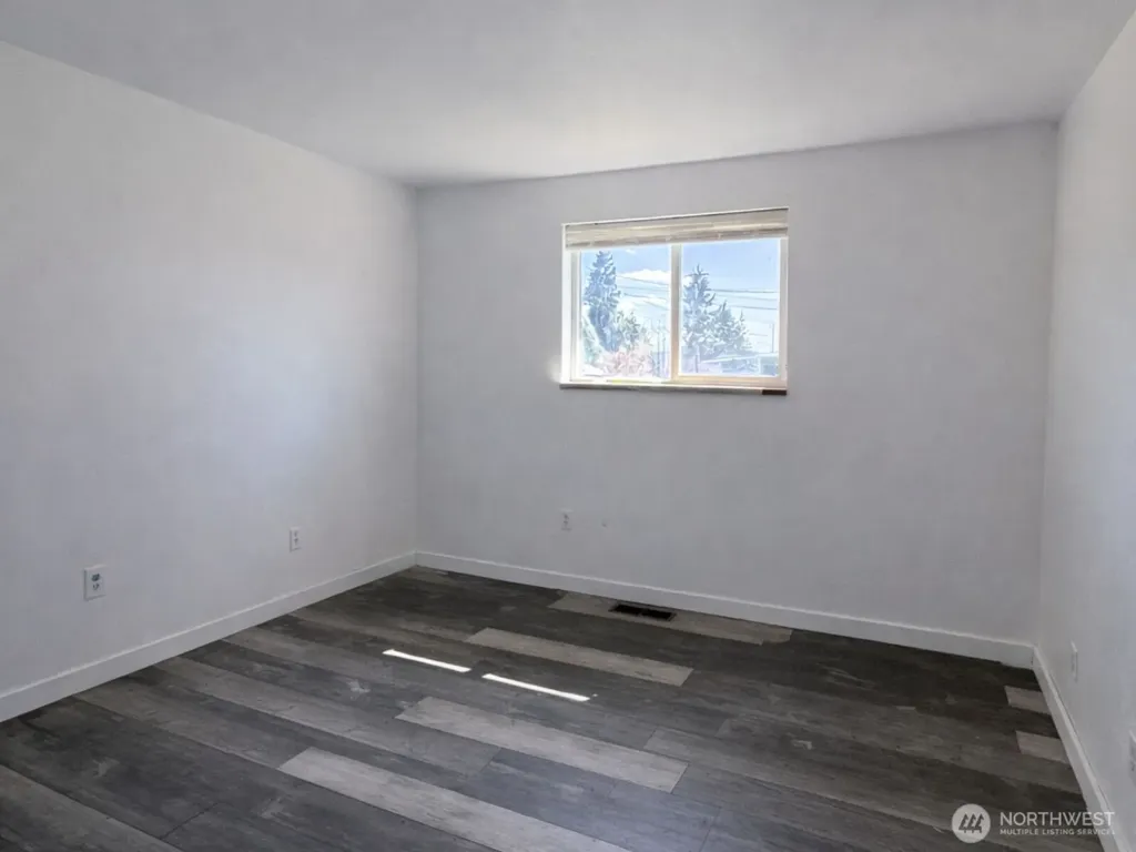 100 Hillcrest Drive Elma WA 98541