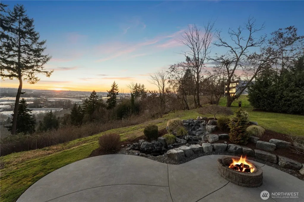 518 64th Avenue Ct East Fife WA 98424