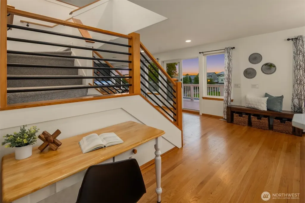 1943 Shore Avenue Freeland WA 98249