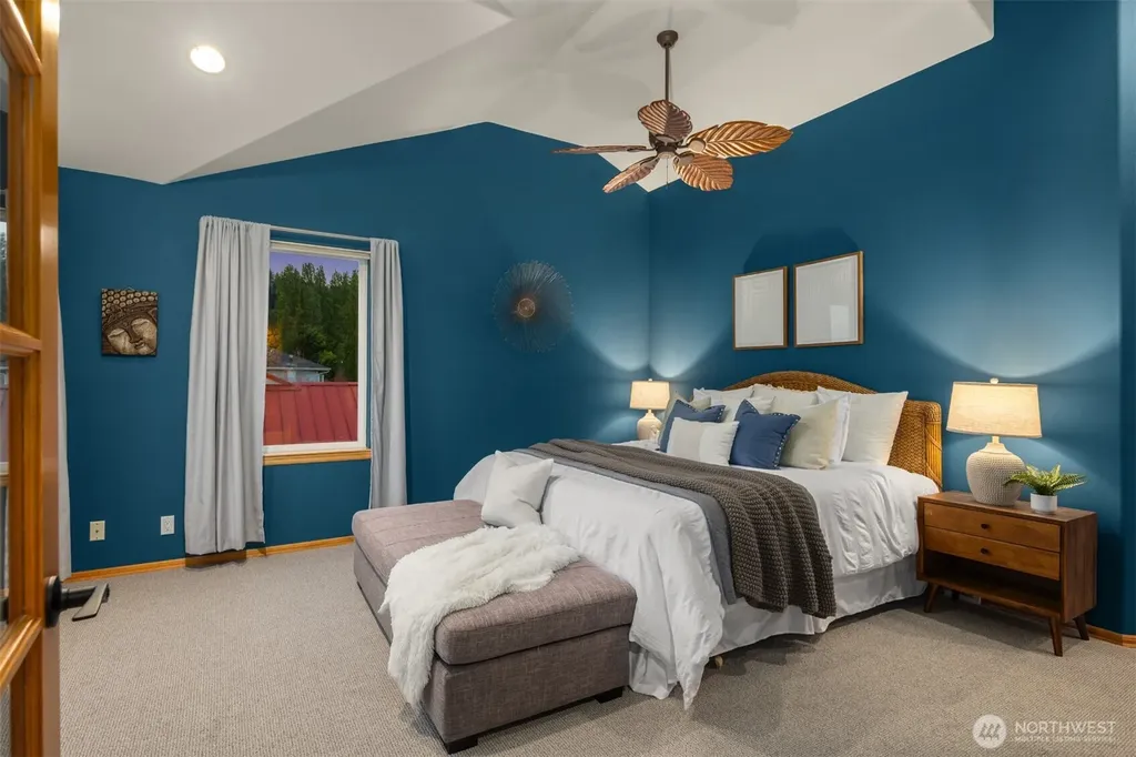 1943 Shore Avenue Freeland WA 98249