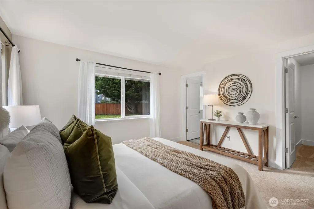 2 109th Place SE Everett WA 98208