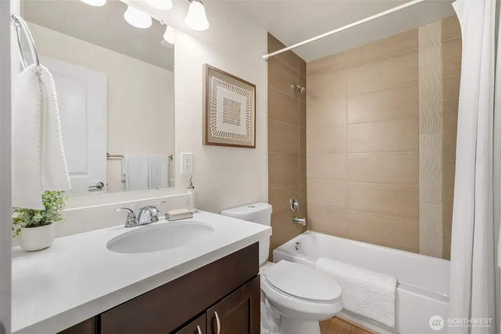2 109th Place SE Everett WA 98208