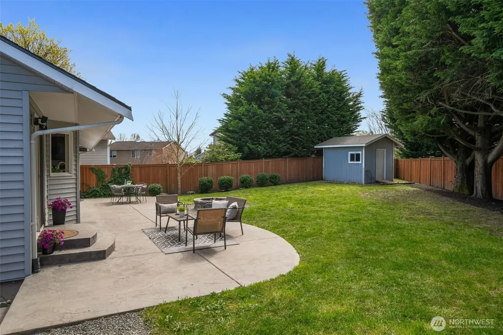 2 109th Place SE Everett WA 98208