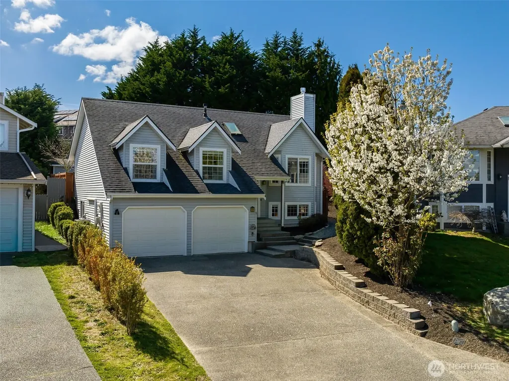 2 109th Place SE Everett WA 98208