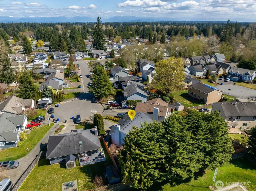 2 109th Place SE Everett WA 98208