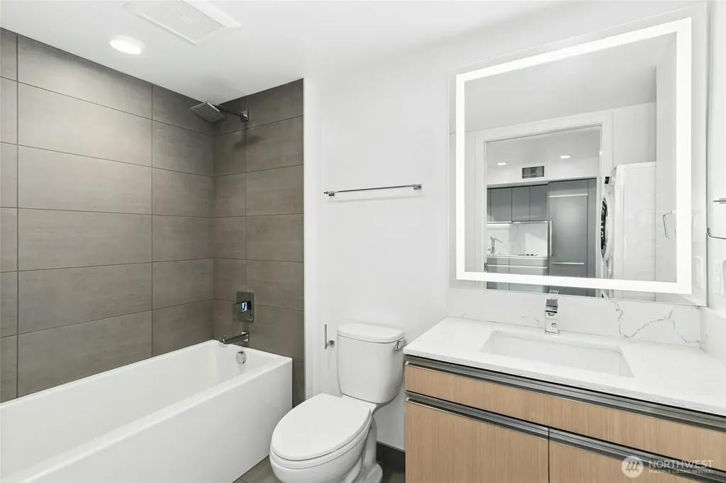 1808 Minor Avenue Seattle WA 98101