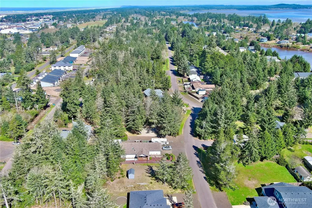 583 Meadow Avenue NE Ocean Shores WA 98569
