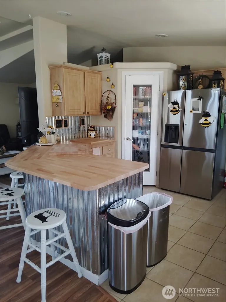 526 Sand Dune Avenue SW Ocean Shores WA 98569