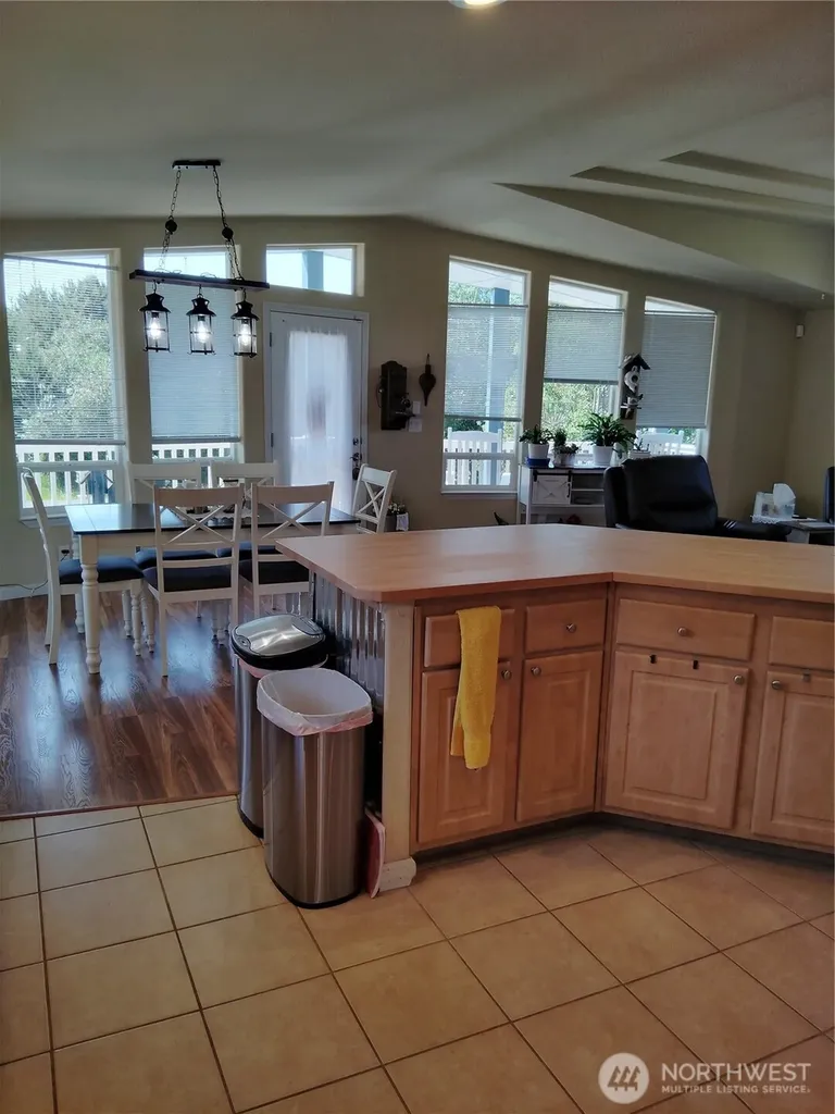 526 Sand Dune Avenue SW Ocean Shores WA 98569