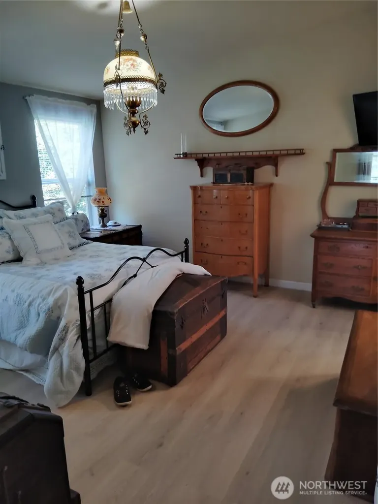526 Sand Dune Avenue SW Ocean Shores WA 98569