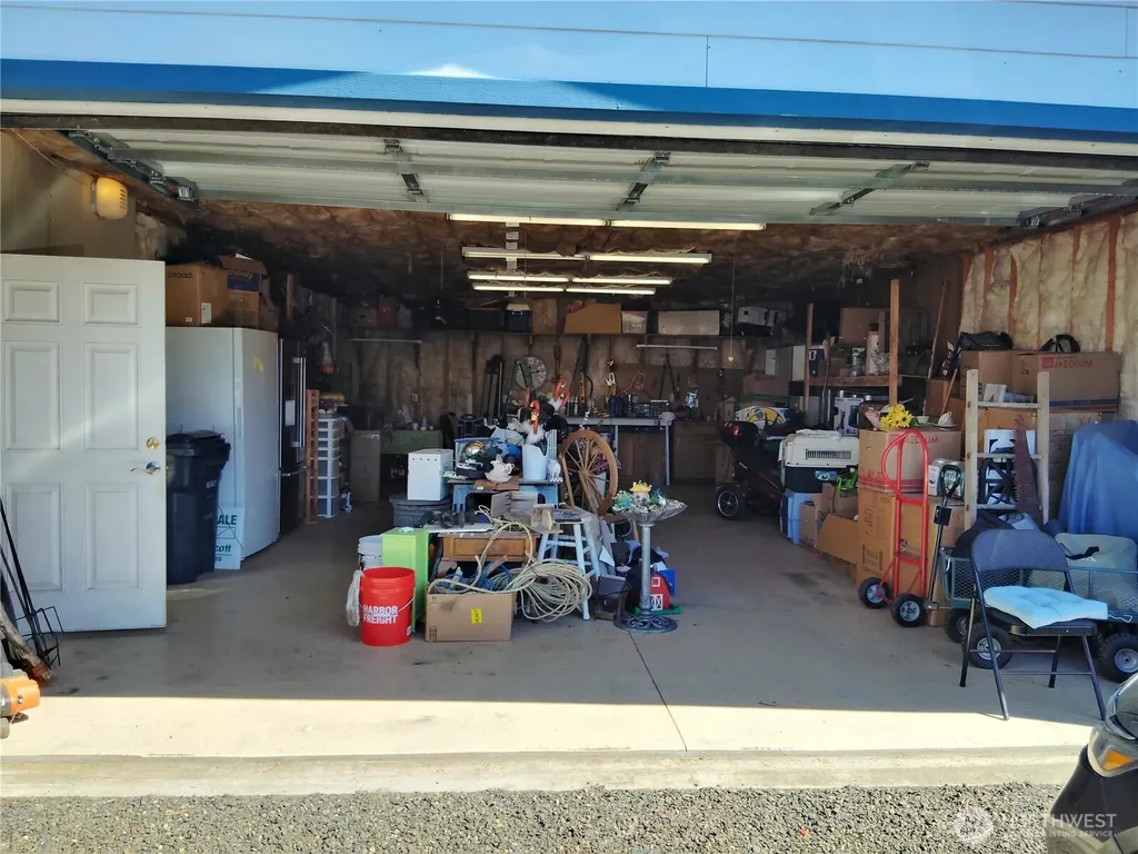 526 Sand Dune Avenue SW Ocean Shores WA 98569