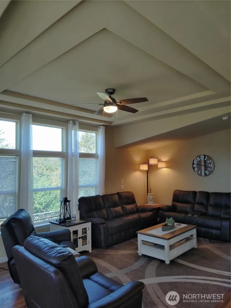 526 Sand Dune Avenue SW Ocean Shores WA 98569