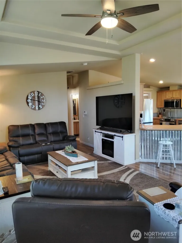 526 Sand Dune Avenue SW Ocean Shores WA 98569