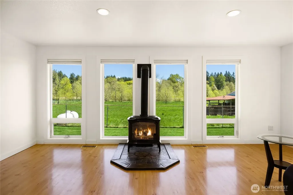 17300 Mima Acres Drive SE Tenino WA 98589