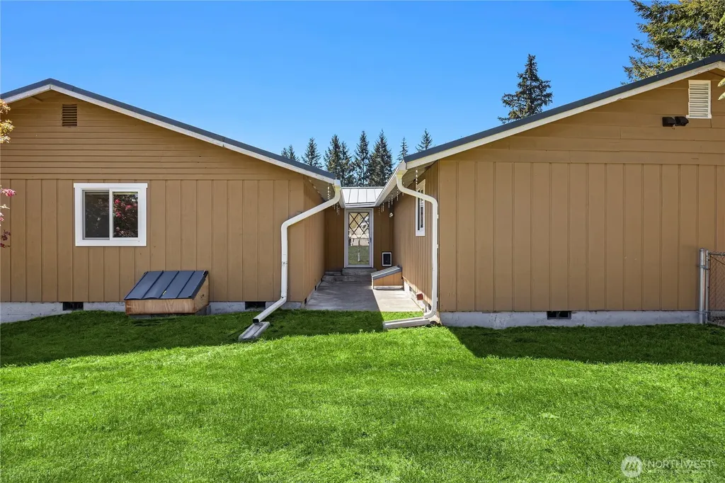 17300 Mima Acres Drive SE Tenino WA 98589
