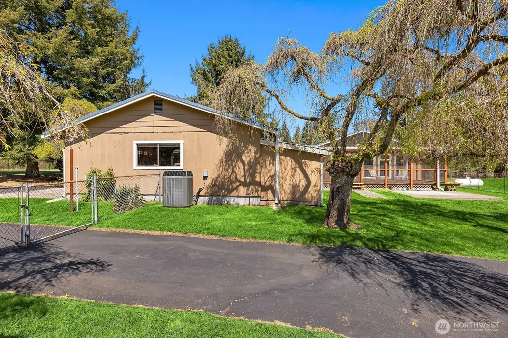 17300 Mima Acres Drive SE Tenino WA 98589