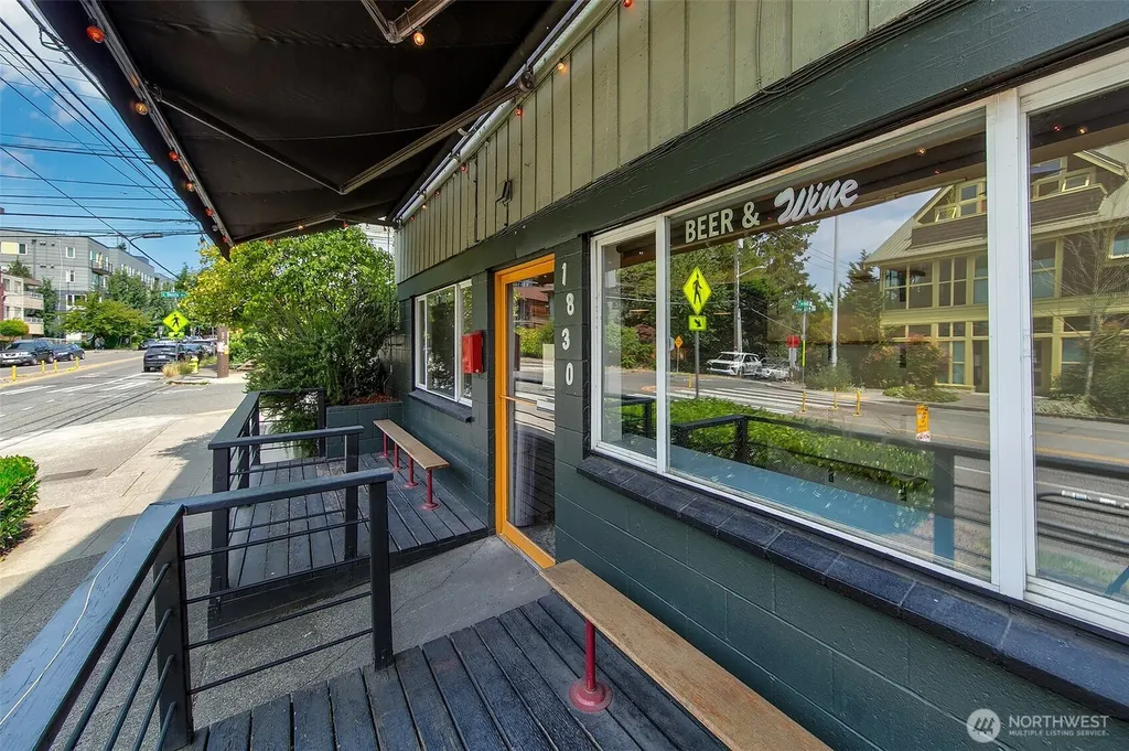1201 E Denny Way Seattle WA 98122