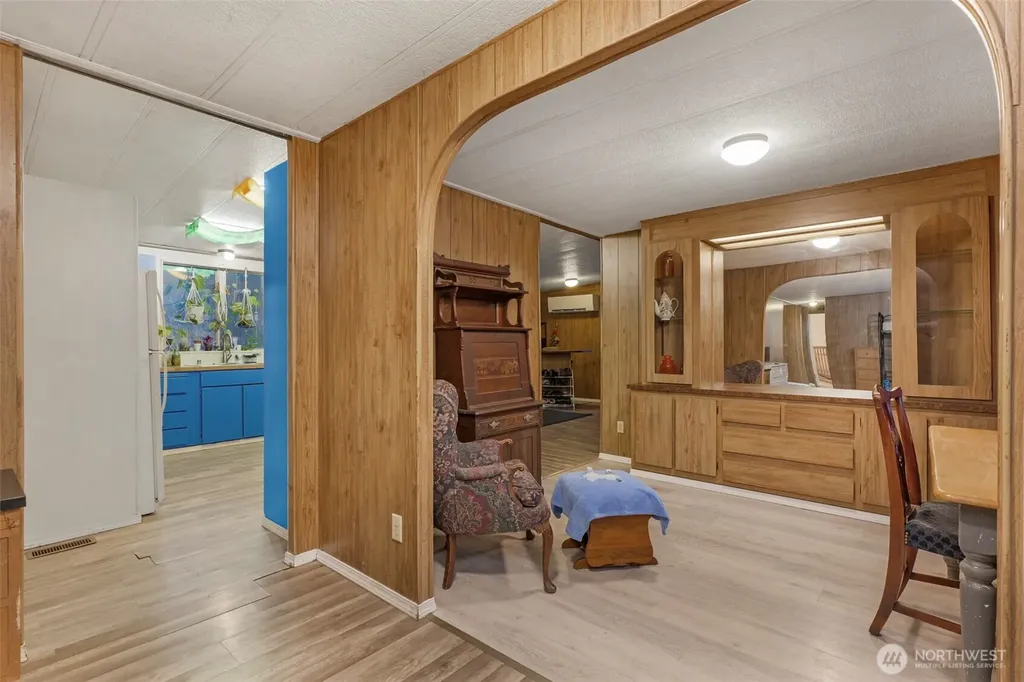 570 Crockett Lake Drive Coupeville WA 98239