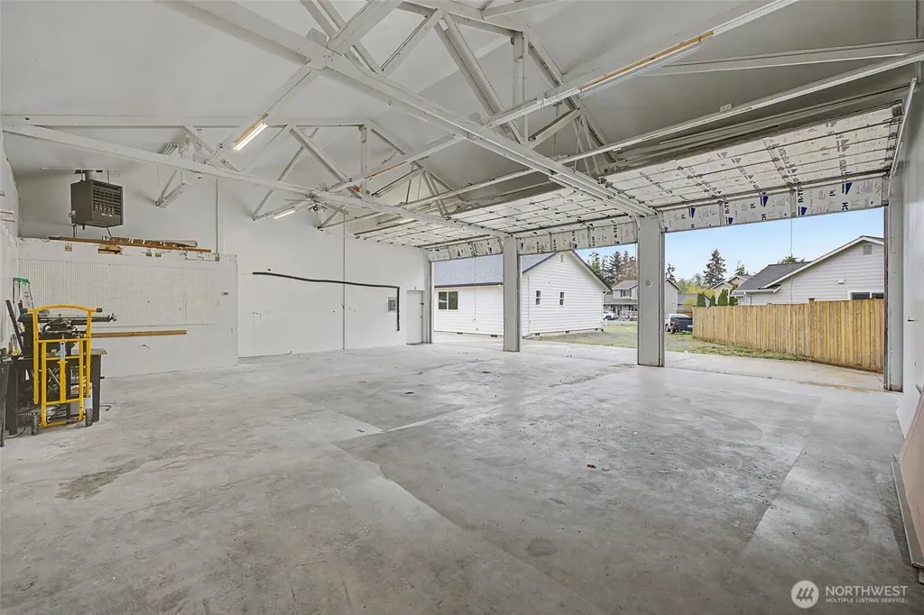 1211 Lotus Lane Freeland WA 98249