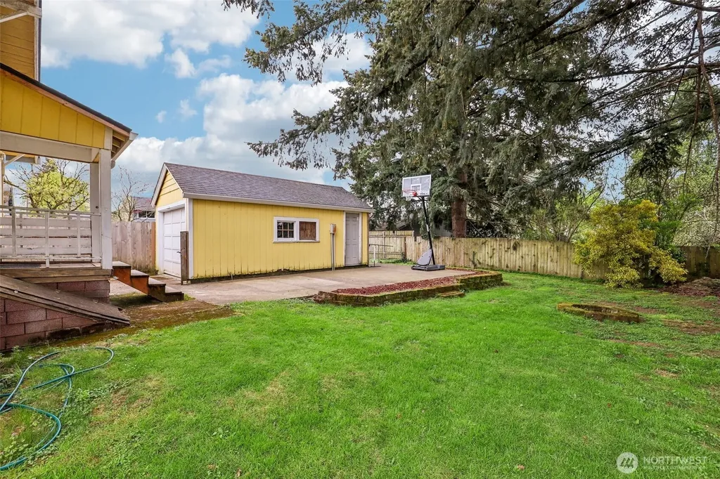1820 SE 6th Avenue Camas WA 98607