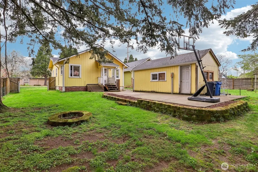1820 SE 6th Avenue Camas WA 98607