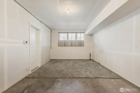 7123 Shinkle Place SW Seattle WA 98106