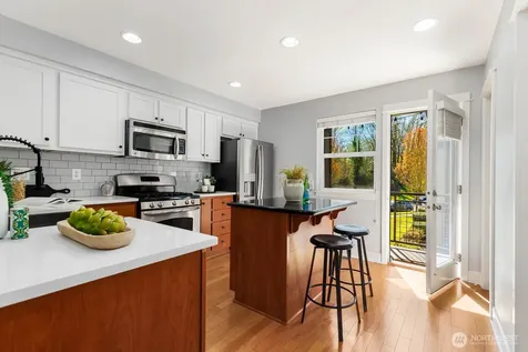 7123 Shinkle Place SW Seattle WA 98106