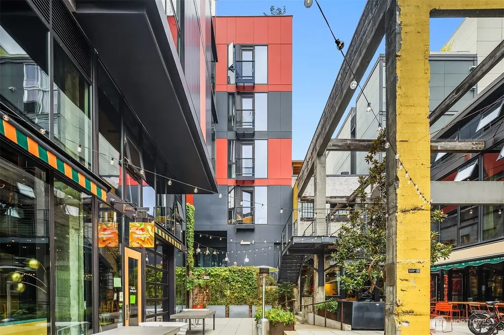 1111 E Pike Street Seattle WA 98122