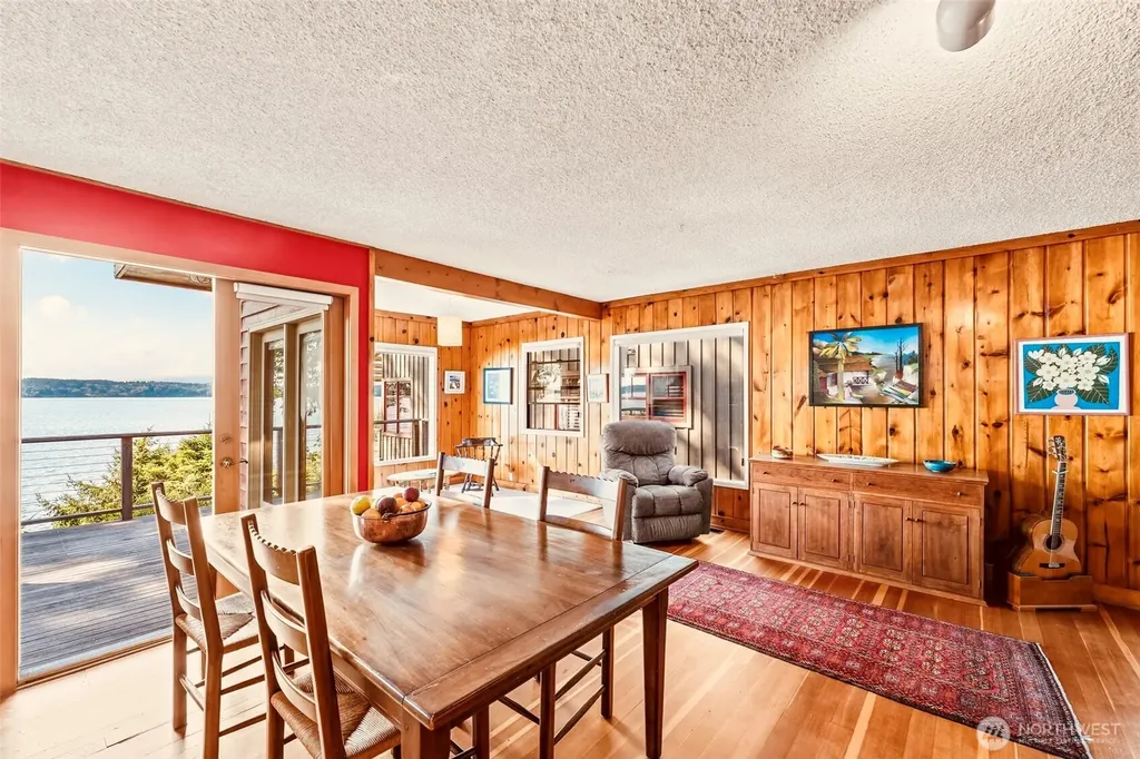 3620 Forest Beach Drive NW Gig Harbor WA 98335