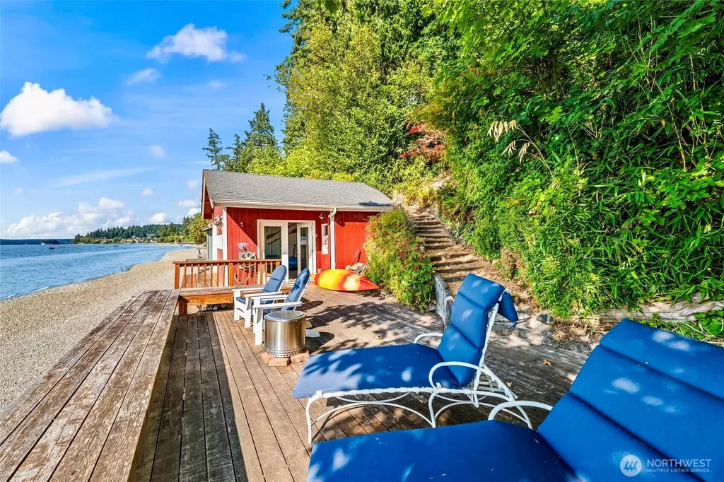 3620 Forest Beach Drive NW Gig Harbor WA 98335