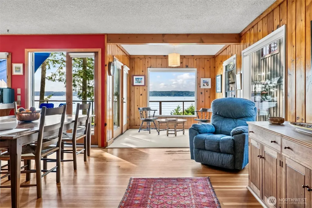 3620 Forest Beach Drive NW Gig Harbor WA 98335