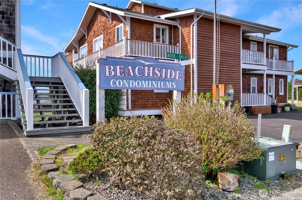 1411 Ager Drive Long Beach WA 98631