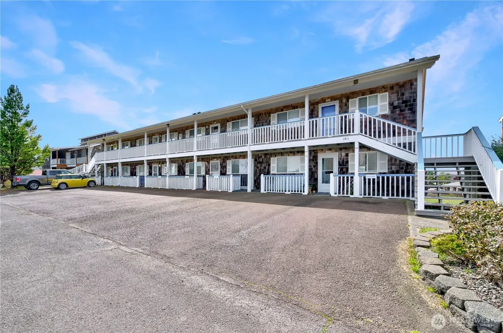 1411 Ager Drive Long Beach WA 98631