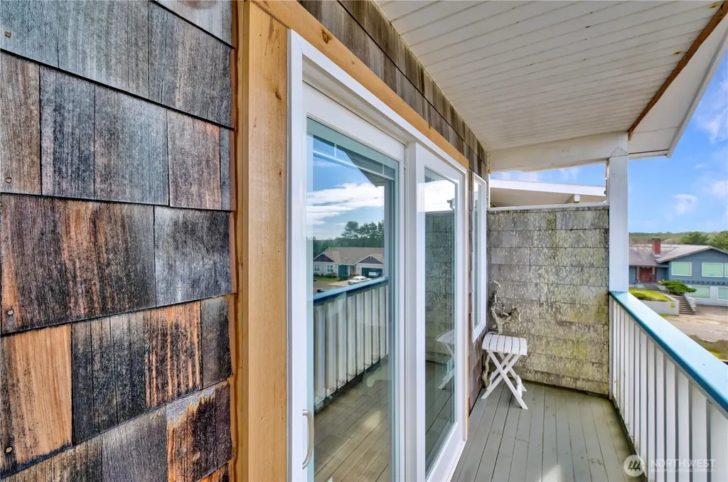 1411 Ager Drive Long Beach WA 98631